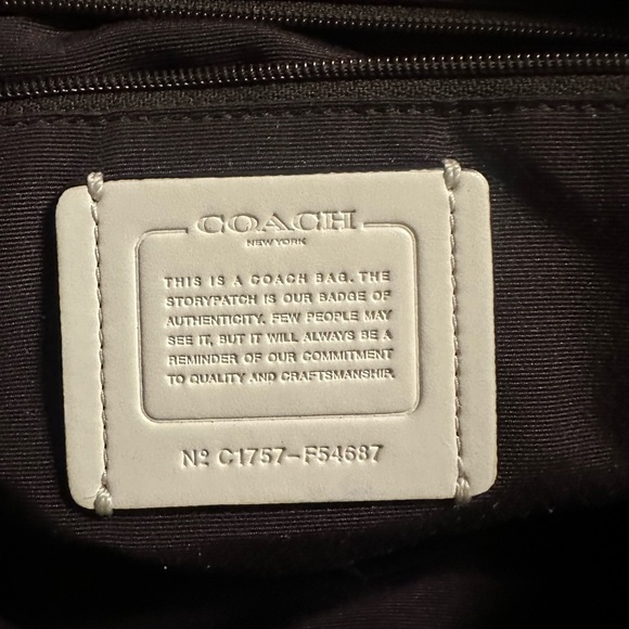 Coach Cream Leather Women's Bag - Picture 2 of 7